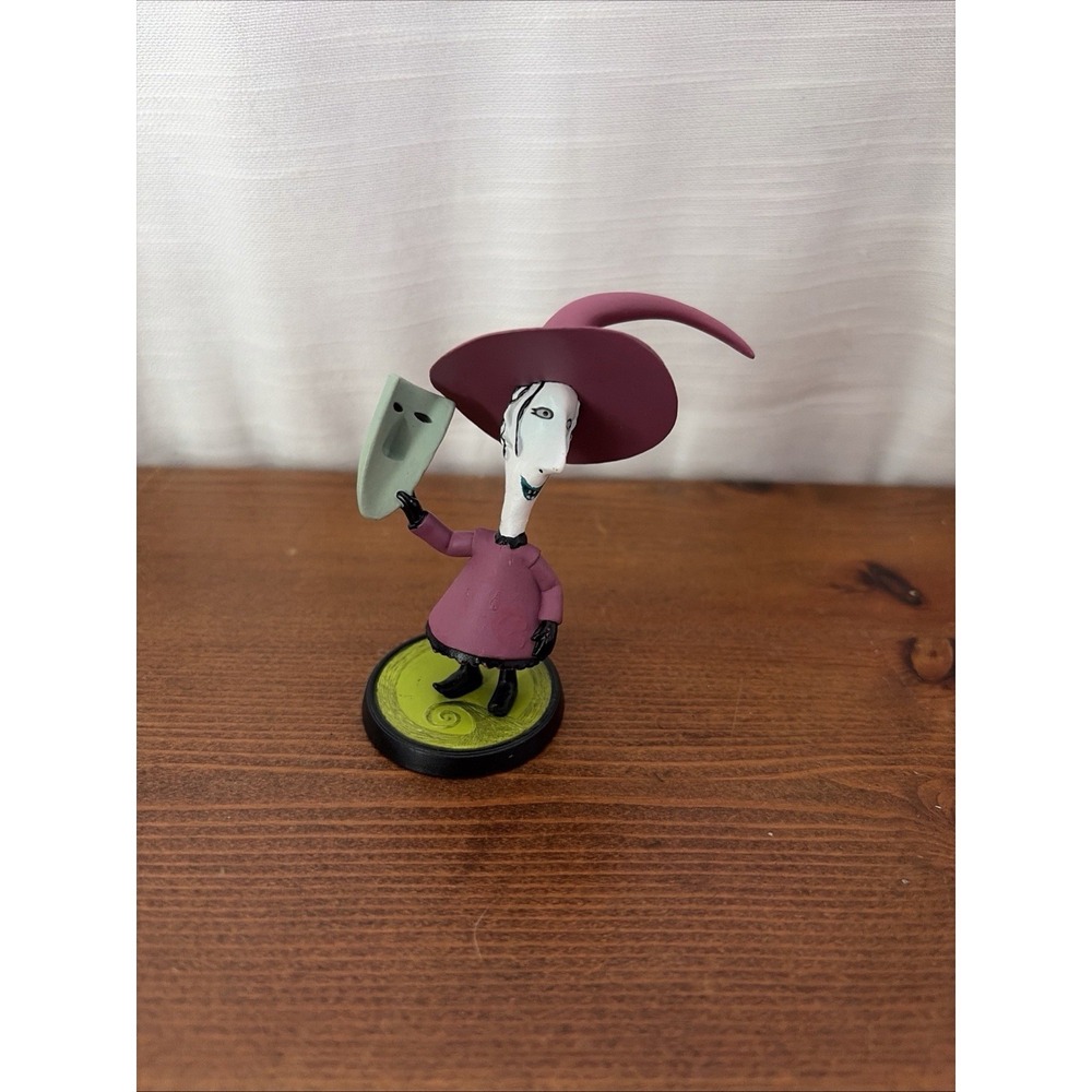 Disney Nightmare Before Christmas SHOCK‎ 3" figure on stand